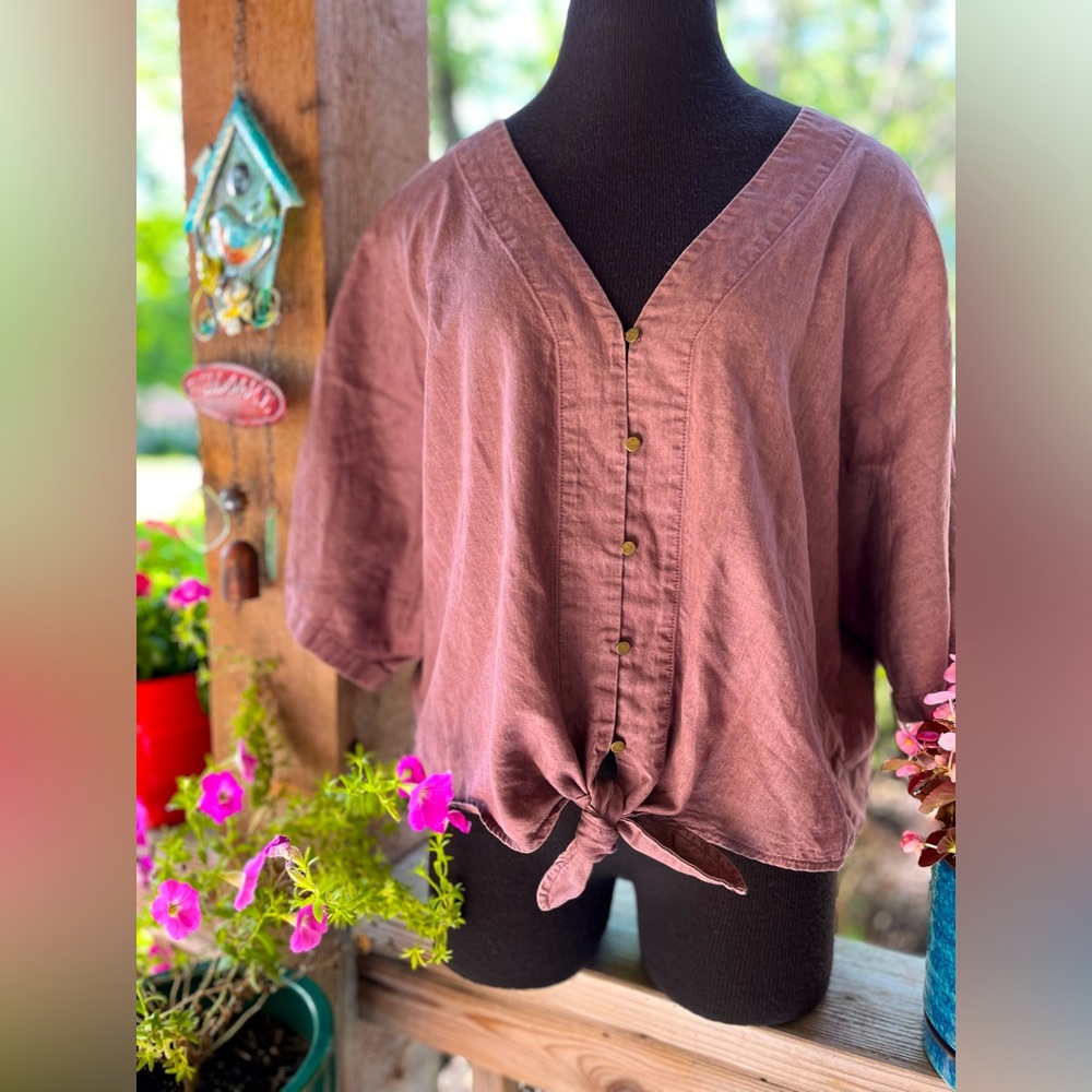 Express Oversized Mauve Wide Sleeve Buttons & Loo… - image 1